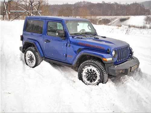 Тест-драйв Jeep Wrangler: разбираемся с американским УАЗиком