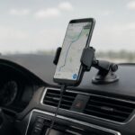 Автотовари в салон: що точно потрібно встановити?